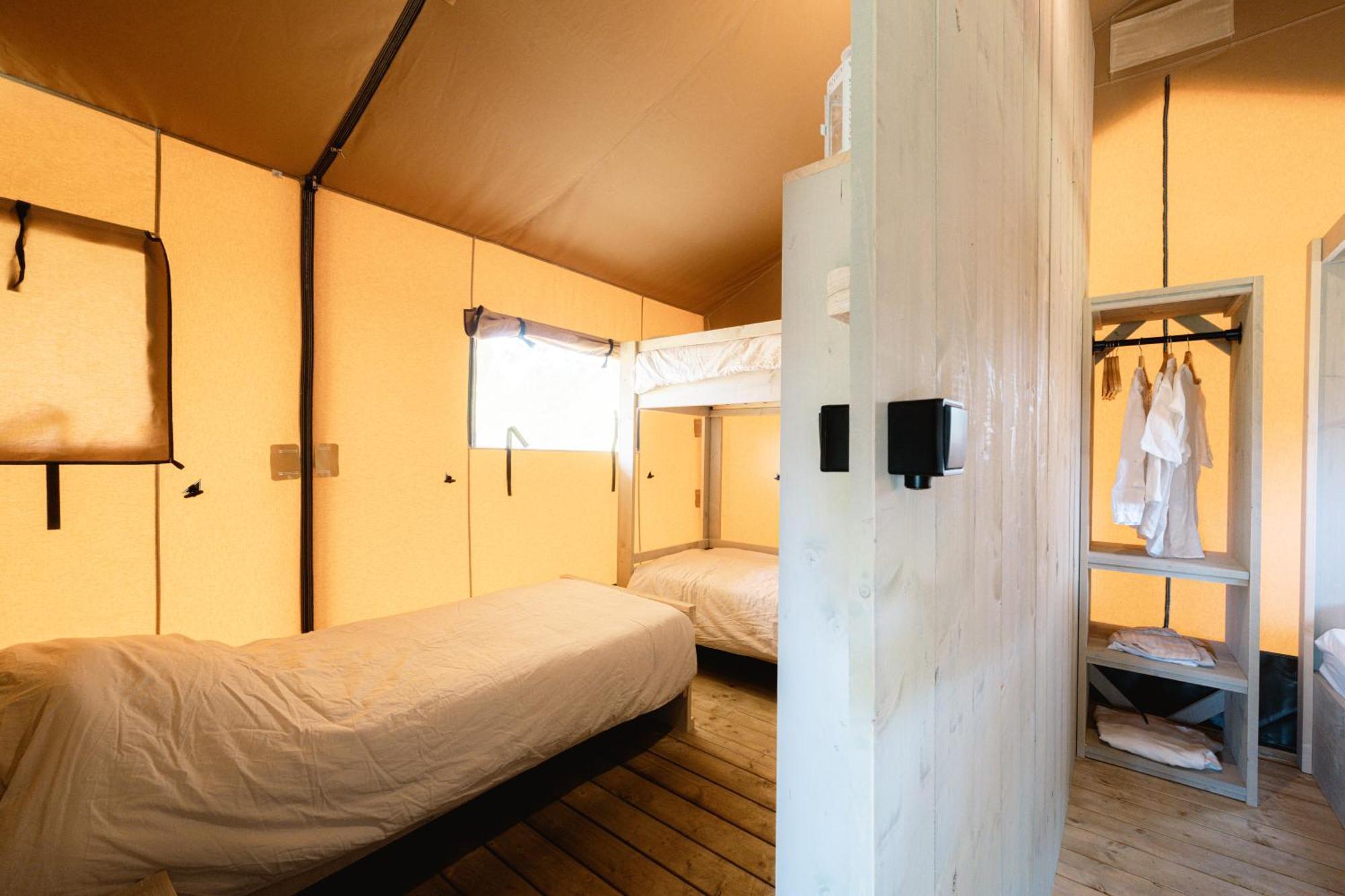 Glampingzelt Family - Lodge โซลเทา ภายนอก รูปภาพ