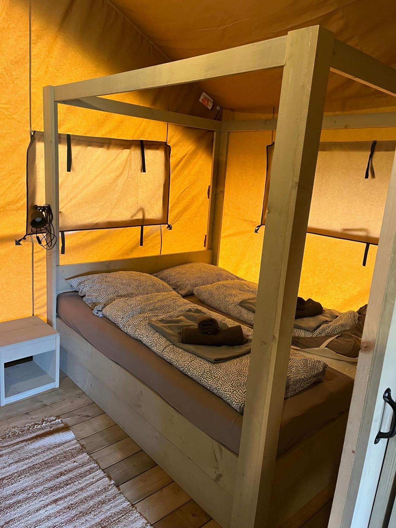 Glampingzelt Family - Lodge โซลเทา ภายนอก รูปภาพ