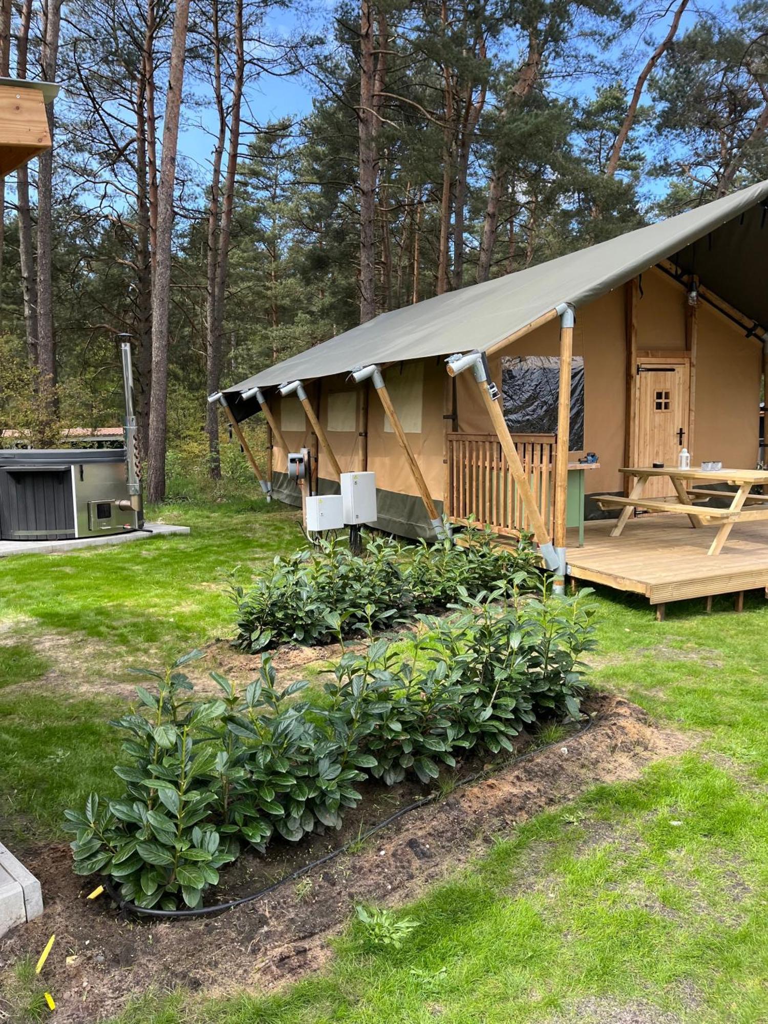 Glampingzelt Family - Lodge โซลเทา ภายนอก รูปภาพ